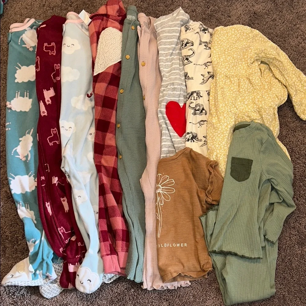 Toddler girl 24m fleece footies, rompers, dresses, tops fall/winter bundle